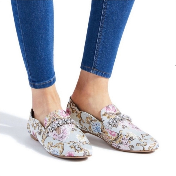 shoedazzle loafers